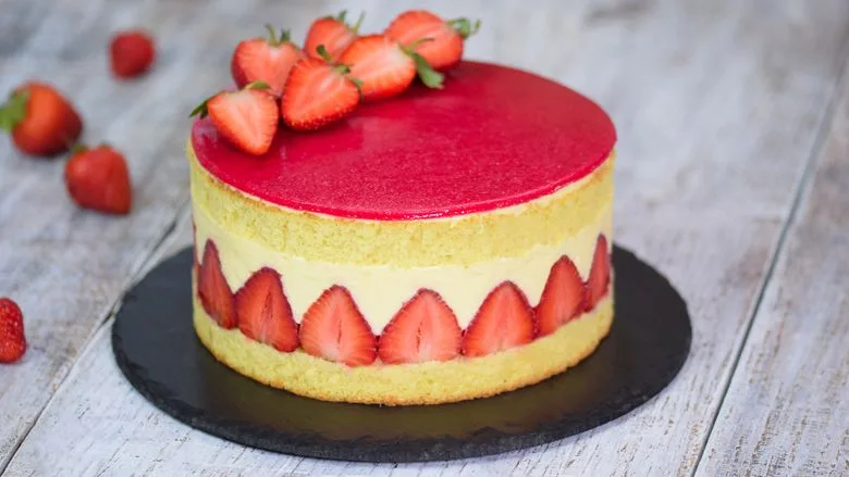 Gâteau royal aux fraises et au citron 