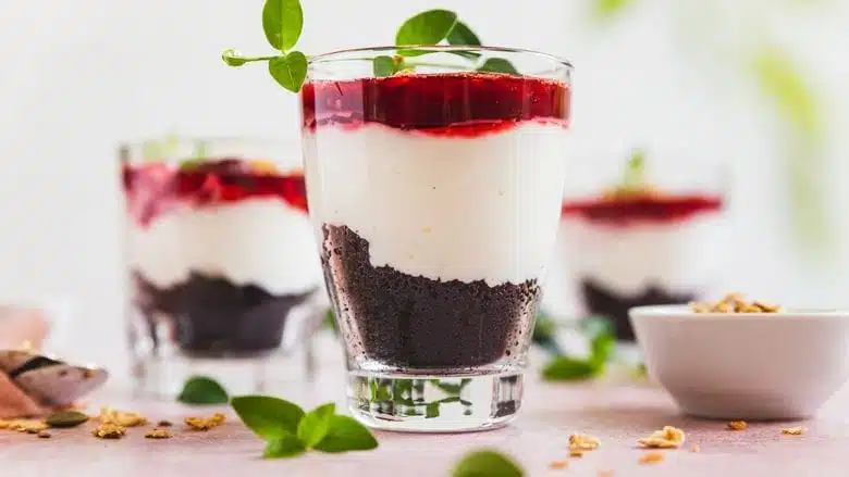 Verrines de fromage frais aux fruits rouges