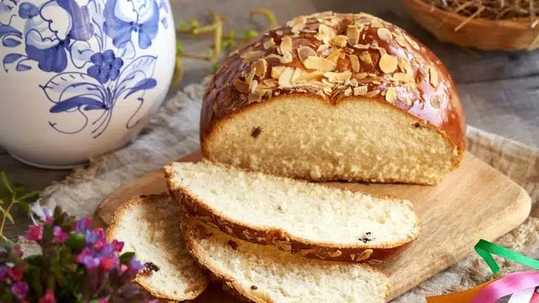 Brioche de Pâques traditionnelle