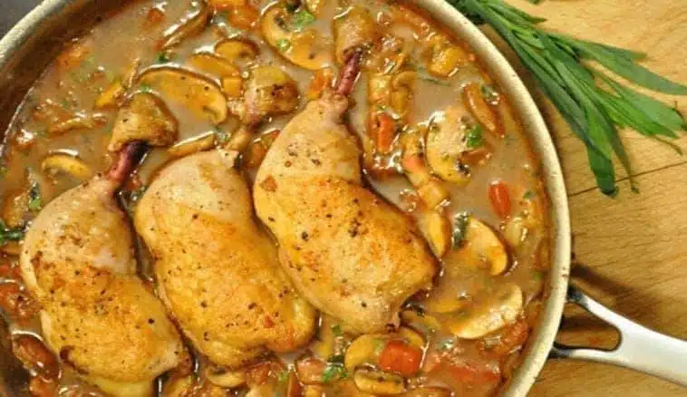 Poulet rôti chasseur au romarin cocotte